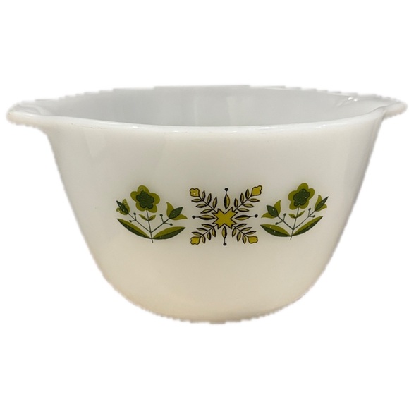 Anchor Hocking Other - Vintage Anchor Hocking Fire King Milk Glass Bowl